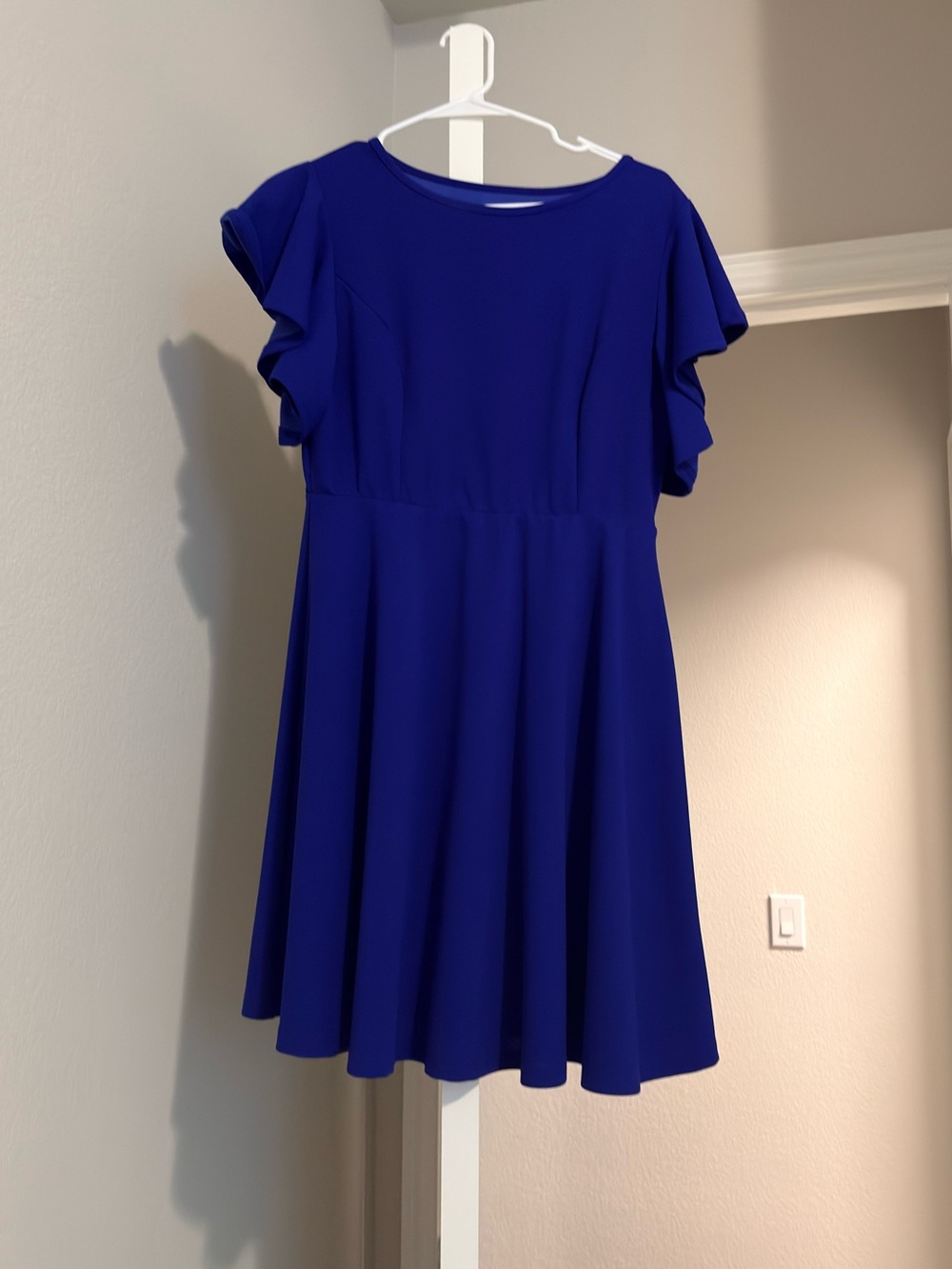 Women’s Flutter Sleeve Swing Top - Royal Blue